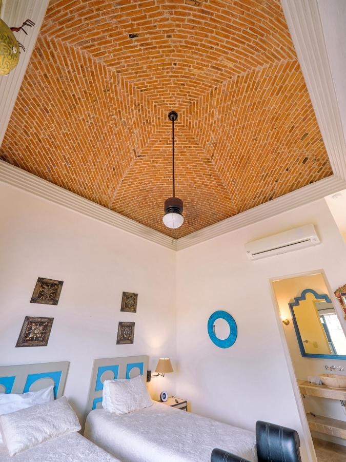 Casona 66 Merida Boutique Hotel Екстериор снимка